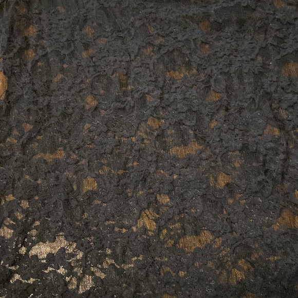 Medium Black Juniors Lace Short Sleeve Shirt - Picture 7 of 7